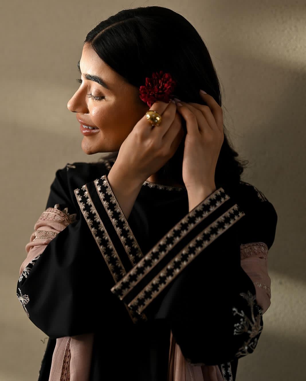 ZAIB LUXURY  CO-ORD SET WITH FARSHI